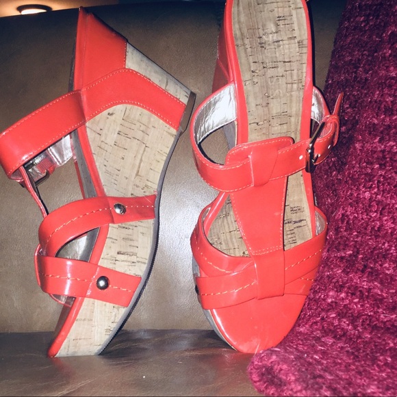 Guess Shoes - Guess Wedge/Sandle